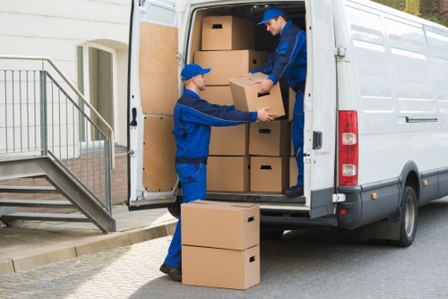 Free quote policy explained for storage customers
